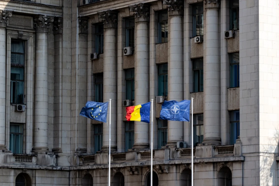 România e în NATO de două decenii. FOTO Shutterstock