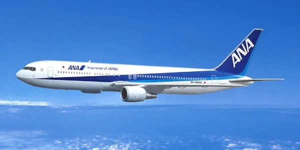 Avion al companiei ANA FOTO ana.co.jp