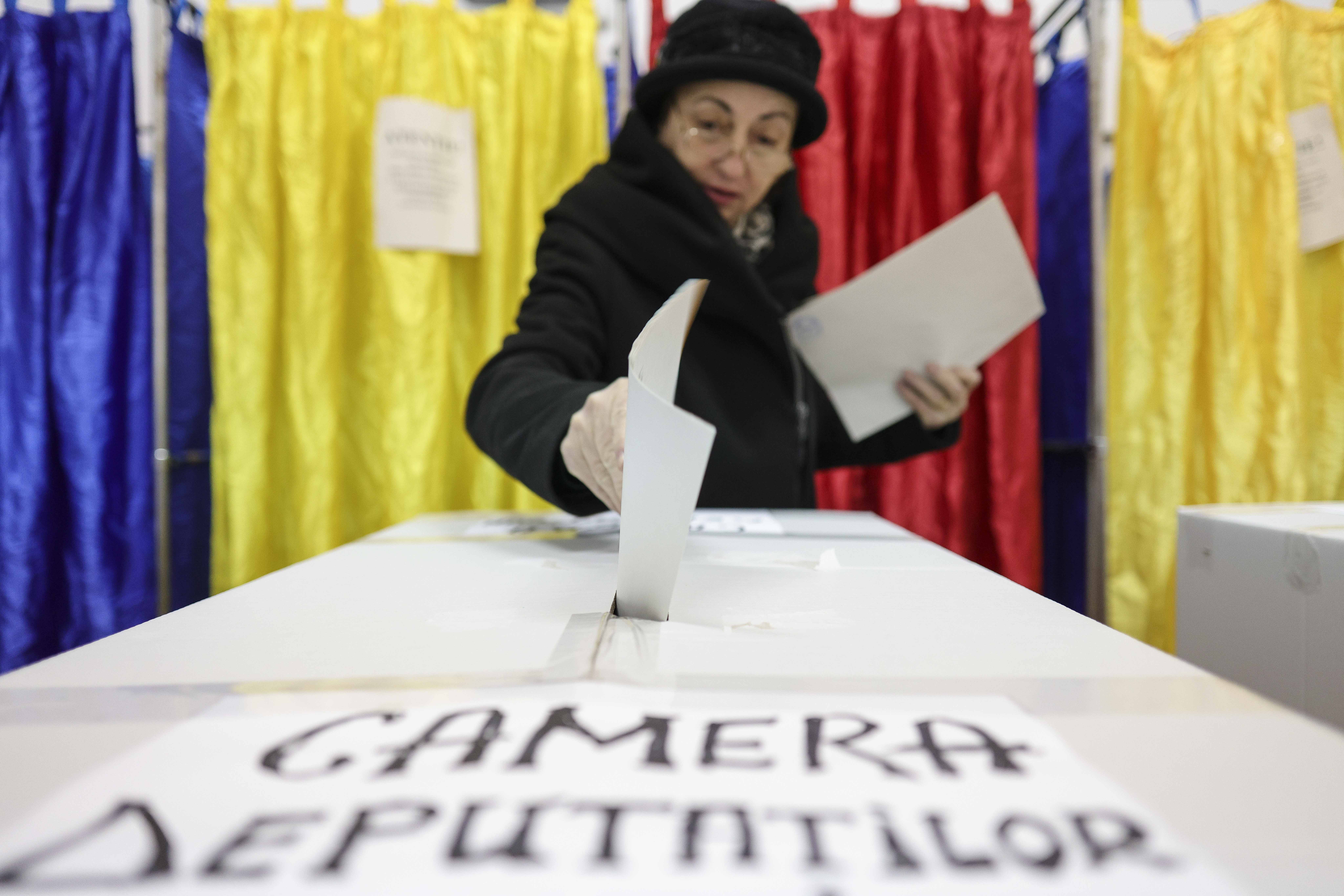INSTANT ILUSTRATIE VOT PARLAMENTARE 15 INQUAM Photos Octav Ganea jpg