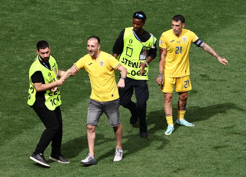 „Oaia neagră“ a României la Euro 2024: nemții au dat o pedeapsă exemplară pentru fanul care a intrat pe teren