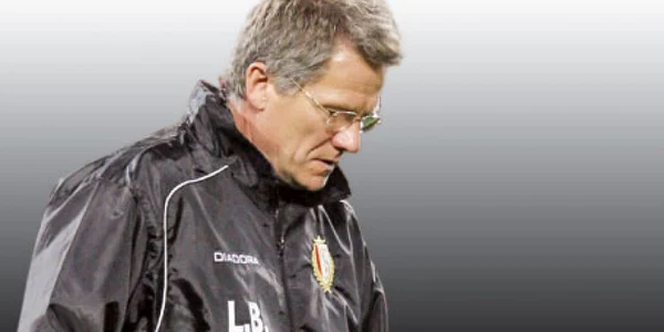 Bölöni nu a antrenat până acum nicio echipă de club din România, singura lui experienţă  în ţară fiind ca selecţioner al echipei naţionale 
