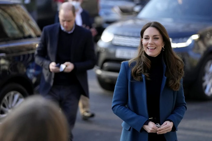 Kate Middleton a impresionat din nou cu ţinuta aleasă foto: AFP
