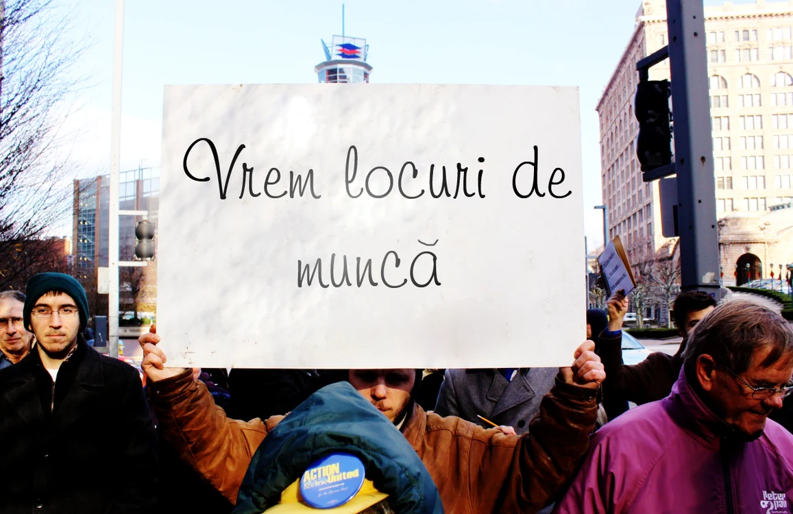 
    De-al lungul timpului, românii fără un loc de muncă au protestat în stradă (foto:timpolis.ro)  