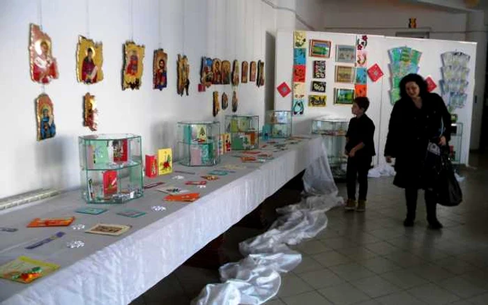 Icoane şi felicitări de Crăciun