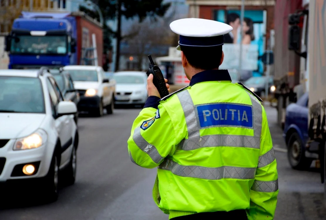 Poliţistul riscă până la doi ani de închisoare FOTO: IPJ Argeş