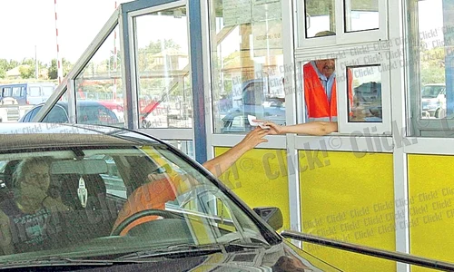 Taxarea pe autostrăzi  se va face cel mai  probabil din 2016 (Fotografii: Click!) jpeg