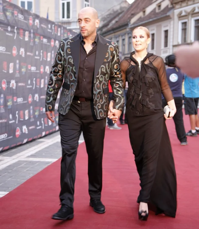 CRBL şi soţia sa, Elena