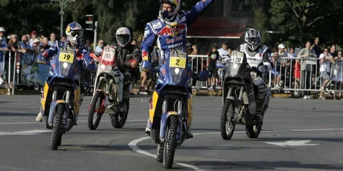 Piloţii de rally-raid se pregătesc de startul în ediţia cu numărul 32 a Dakar-ului