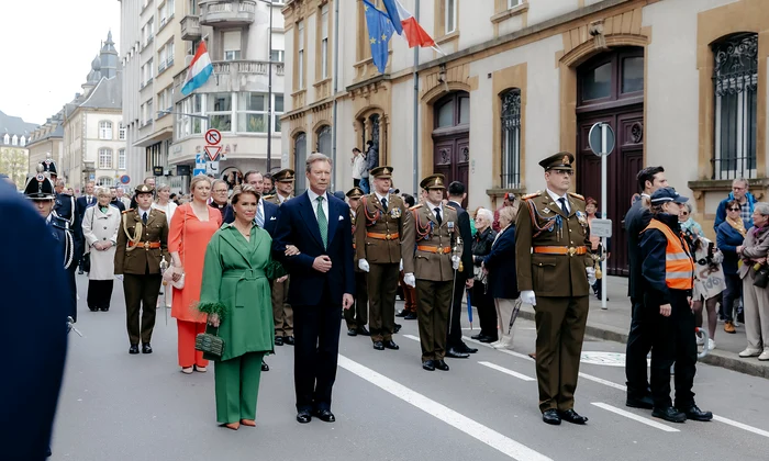 Marele Duce Henri, Marea Ducesa Maria Teresa, Marele Duce Guillaume, Marea Ducesa Stephanie, Printul Charles    FOTO Kary Barthelmey, Maison du Grand Duc (11) jpg