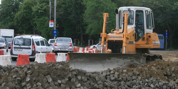 Mai multe drumuri din judeţul Cluj intră în reparaţii