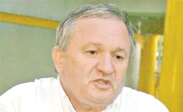 
    Adrian Porumboiu  a ieşit la atac la  adresa clujenilor  