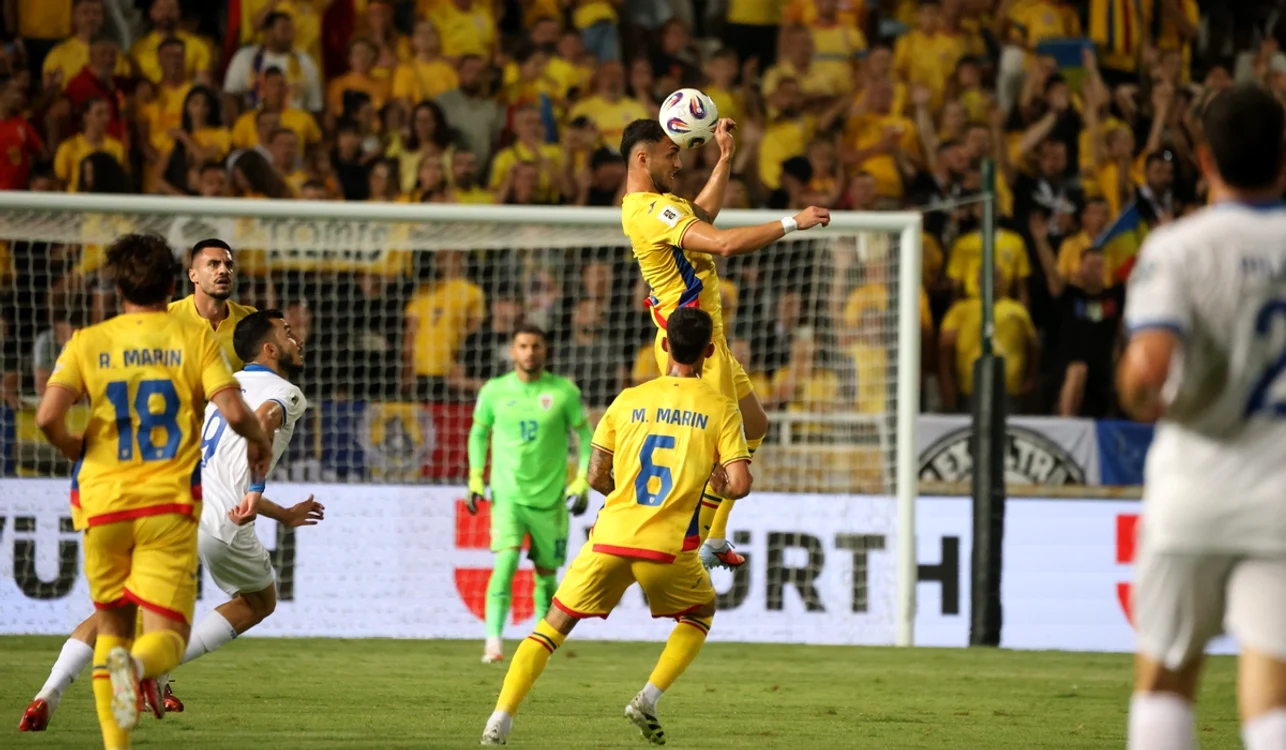 România are două meciuri de disputat, zilele viitoare (FOTO: Sportpictures)