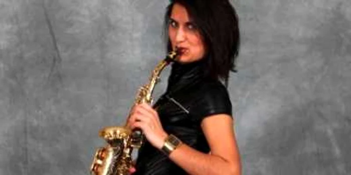 Braşov: Claudia adoră să cânte la saxofon, Foto: Bogdan Crăciun