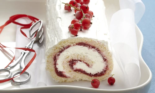 Redcurrant cream rouladeRedcurrant jpeg