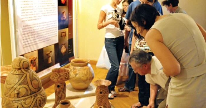 Ceramica Cucuteni FOTO Adevărul
