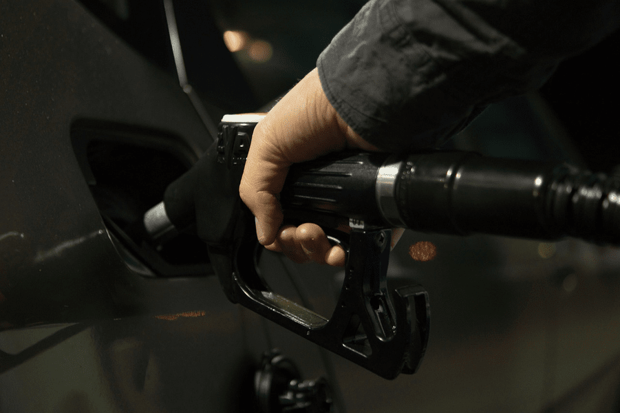 Preţurile petrolului au scăzut marţi cu peste 2%