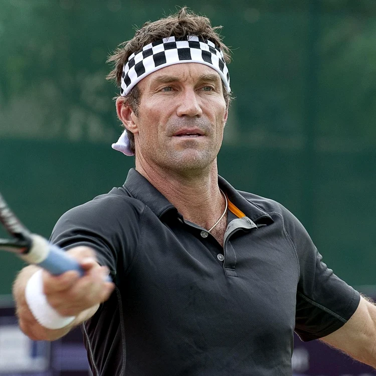 Pat Cash, fost campion la Wimbledon
