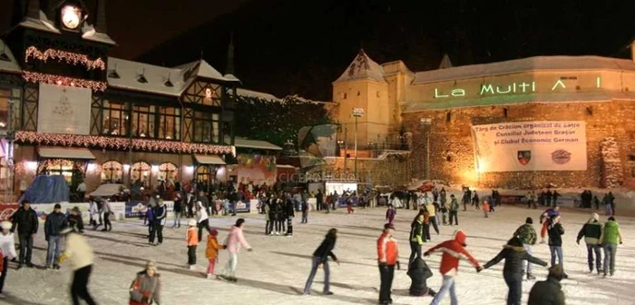 Patinoarul de la Olimpia va fi deschis zilnic