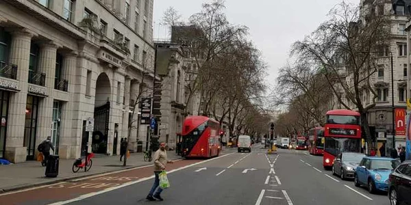 Londra în timpul pandemiei de coronavirus înainte de impunerea restricţiilor de deplasare Foto Tavi Herţa
