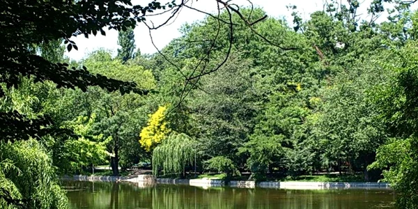 Cele mai frumoase parcuri din Bucureşti. Cişmigiu FOTO cismigiu.parc.ro