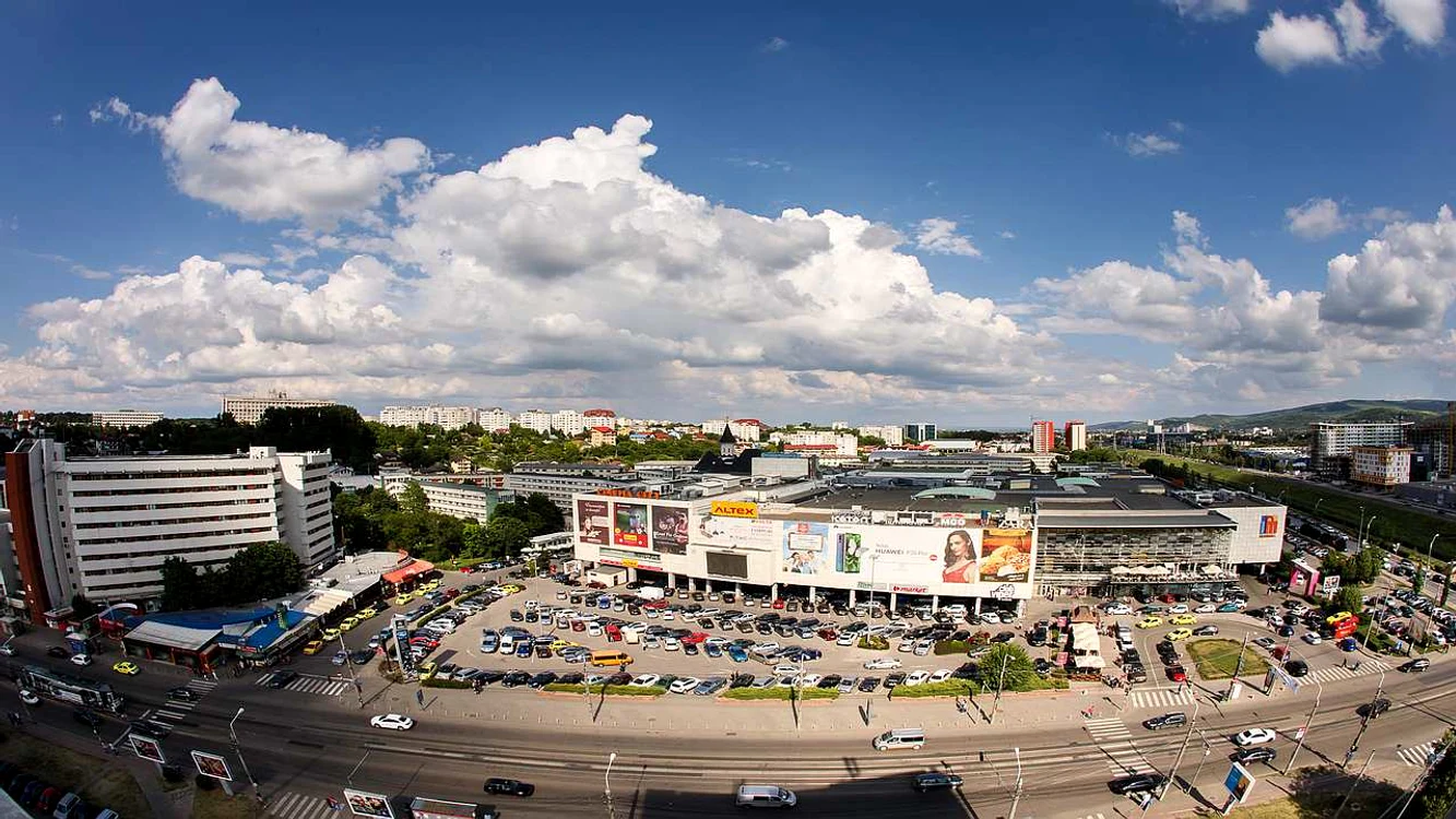 Iulius Mall Iasi JPG