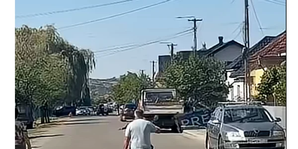 proiectil transportat cu scuterul Presa SM png