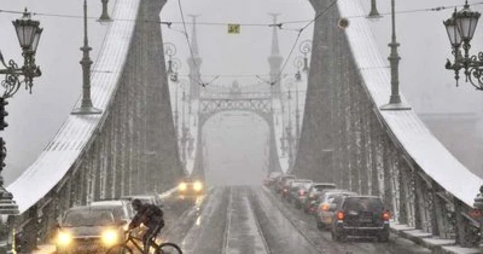 Iarna grea afectează traficul din Budapesta