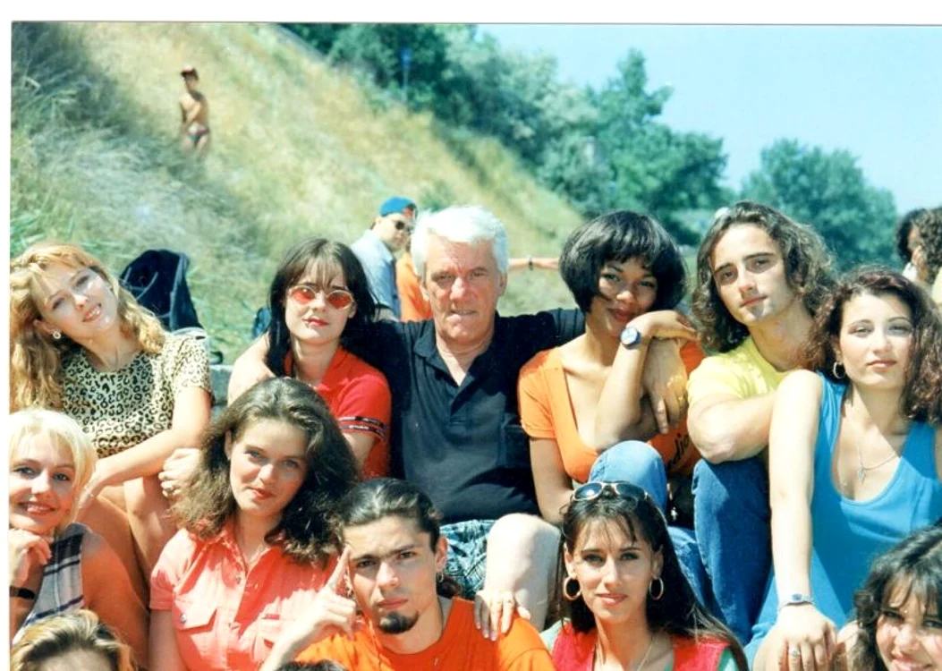 Mălina Olinescu. Imagini de colecţie