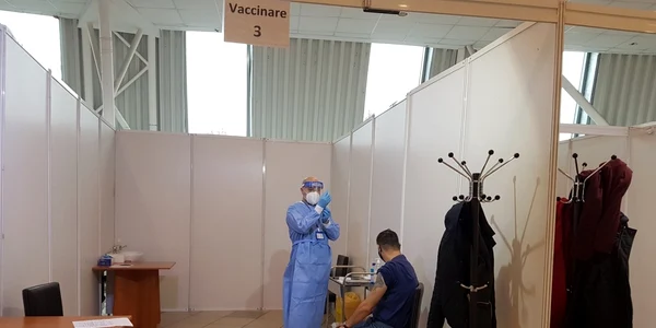 Centru Vaccinare Constanta pavilion Expozitional Foto Calin Gavrilas