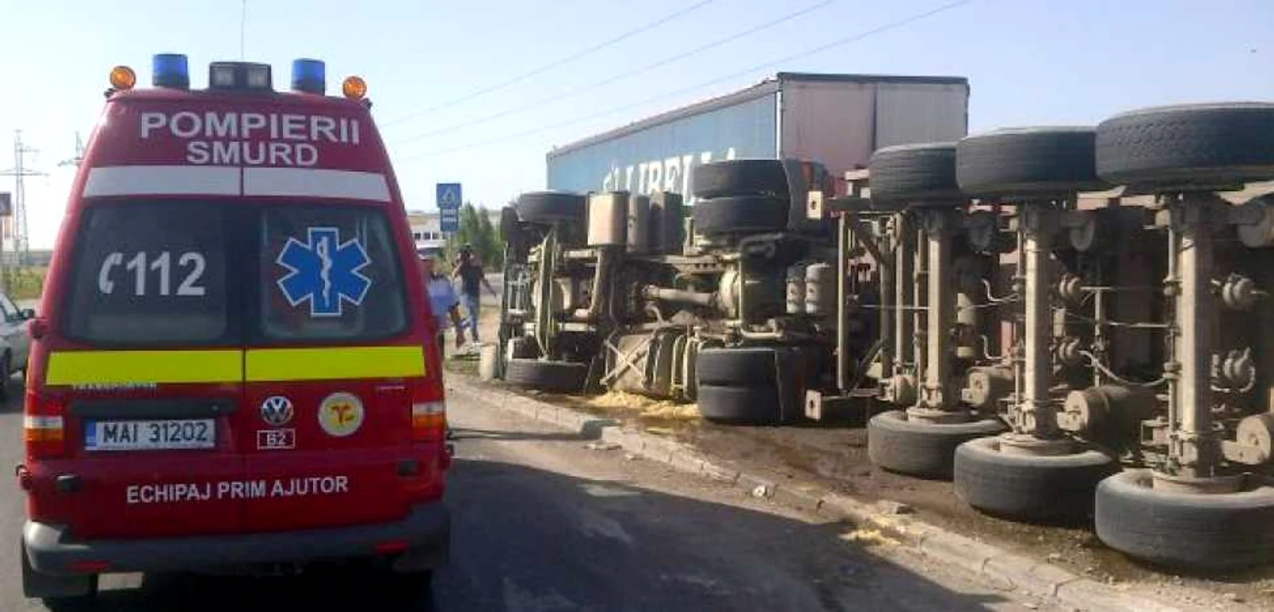 Camionul s-a răsturnat în zona gropii de gunoi sursa foto: www.opiniatimisoarei.ro