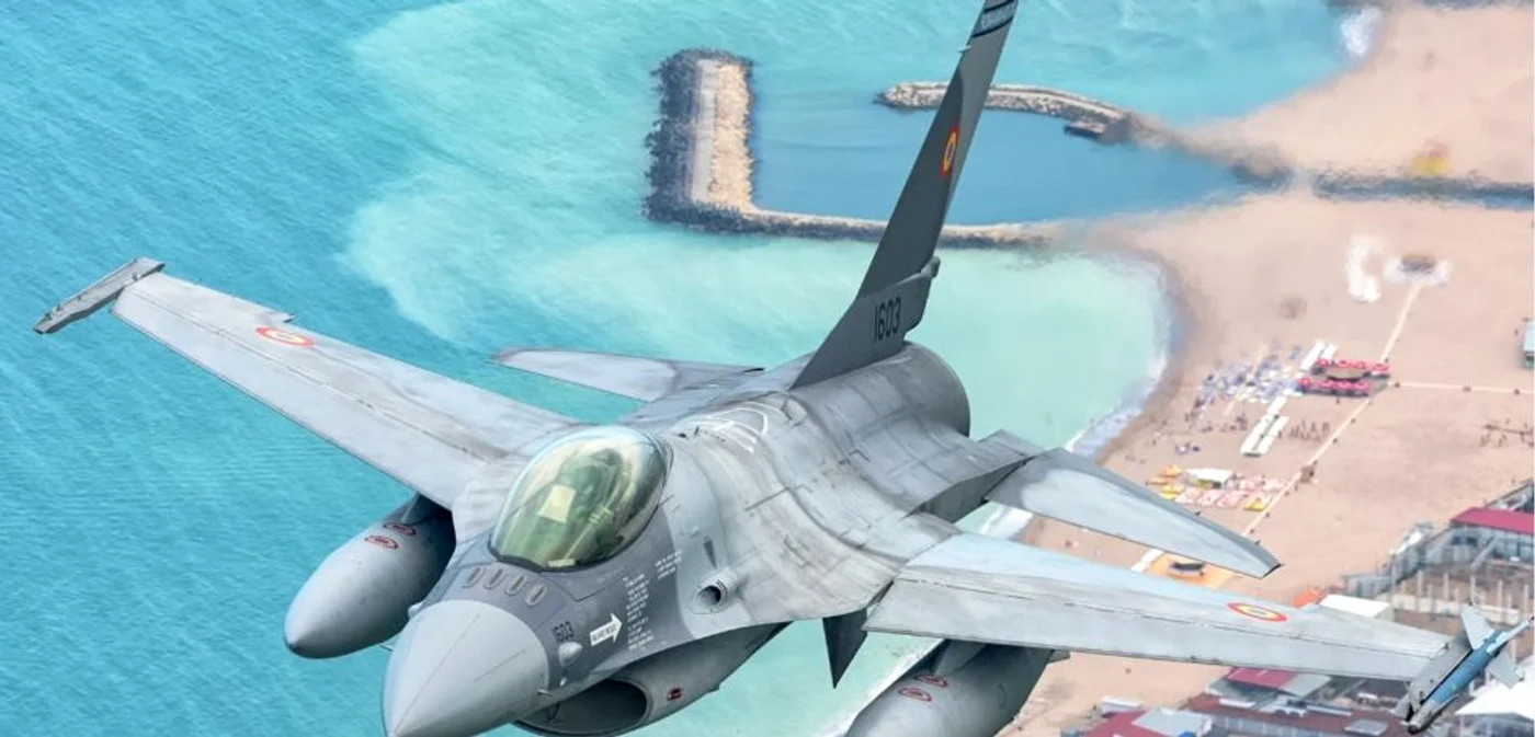 F-16