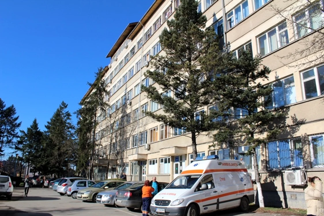 O serie de categorii de persoane vor putea intra în Spitalul Judeţean fără certificatul verde