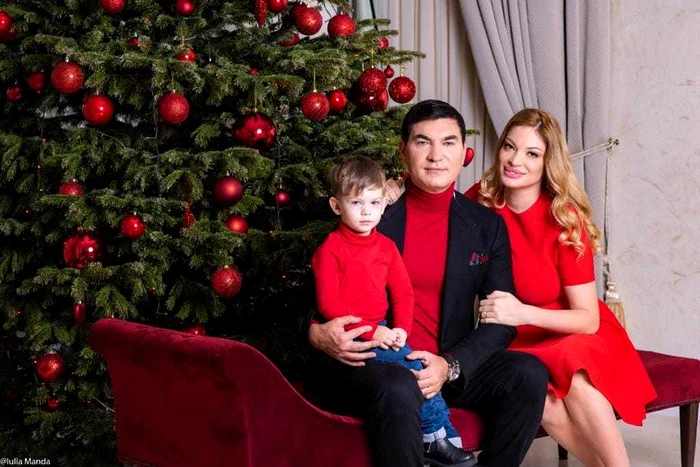 2 valentina pelinel cristi borcea milan cristian primul craciun 2018 1 jpg jpeg