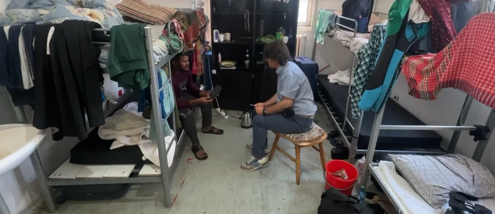 Ce spune despre români livratorul din Bangladesh lovit pe o stradă din Capitală