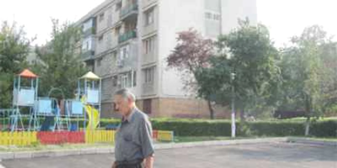 Zeci de blocuri intră  în reabilitare termică