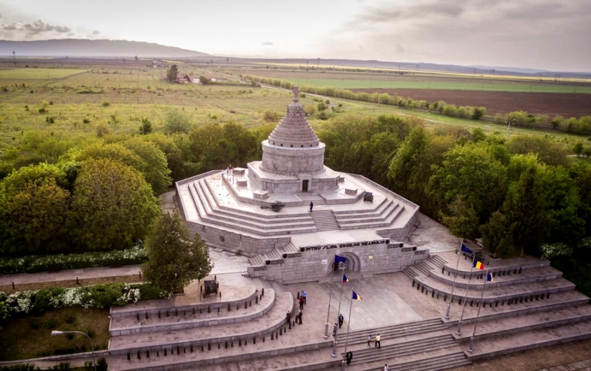 Mausoleul Mărăşeşti FOTO: Facebook/TeSalut Vaslui