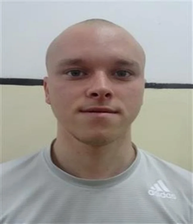 Văcărușu Ionuț este căutat de poliţie, după ce a evadat din penitenciar. FOTO: Poliţia Română