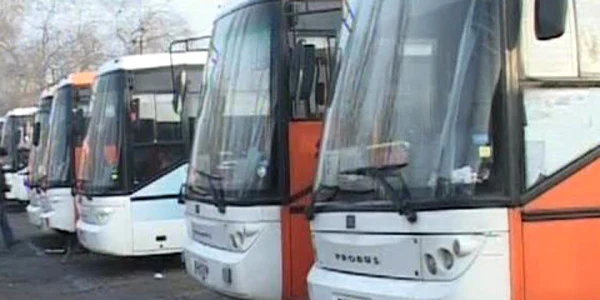 Autocarele ar fi blocat blocat nordul Capitalei