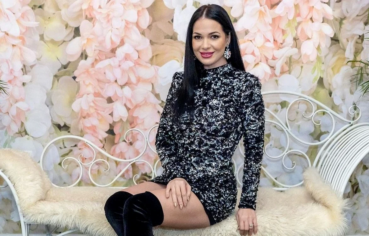 Deea Maxer este mai fericită ca oricând alături de noul iubit / FOTO: Instagram