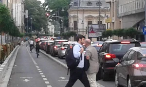 02  aglomeratie trafic rutier calea victoriei bucuresti fm 0 jpeg