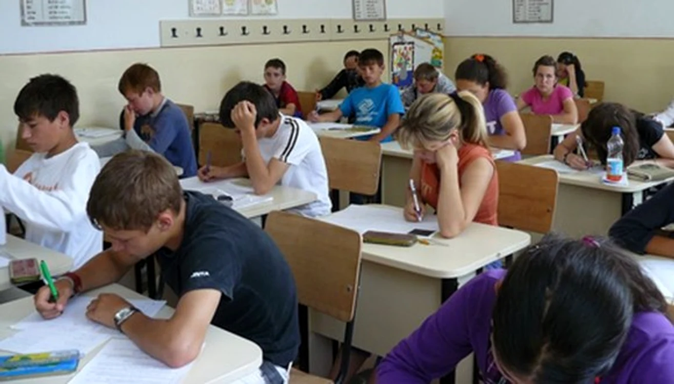 
    Bacalaureat 2015 subiecte Chimie: la Subiectul al III-lea au avut un barem de 30 de puncte.foto: adevarul.ro  