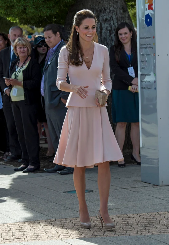 Kate în roz