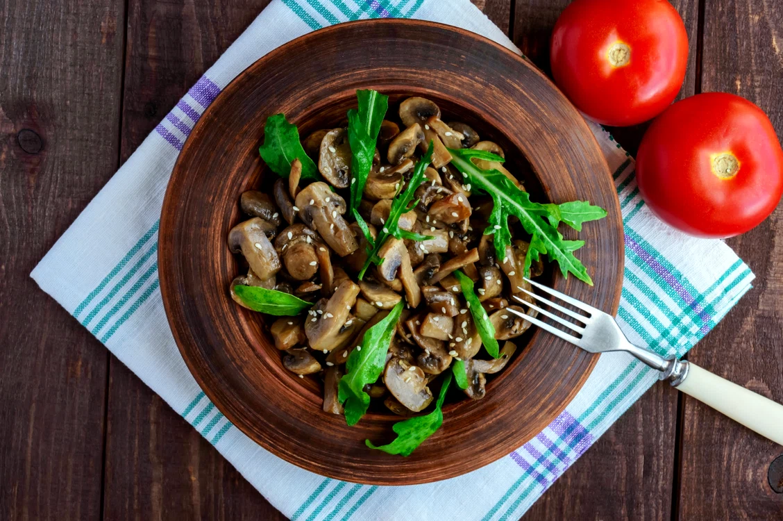 Salata de ciuperci, un preparat delicios FOTO Shutterstock