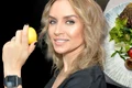 banner adina hallas jpg