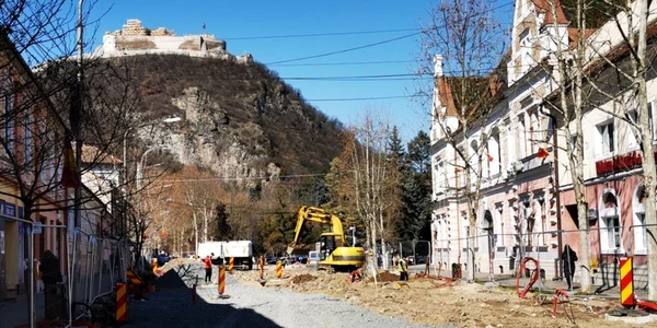centrul istoric deva in santier foto daniel guta adevarul