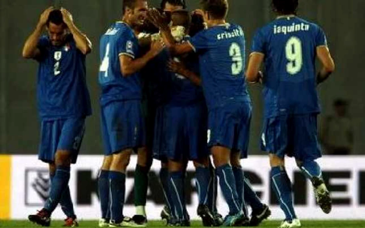 VIDEO Ghinion incredibil: Kaladze marchează două autogoluri, Italia e victorioasă în Georgia