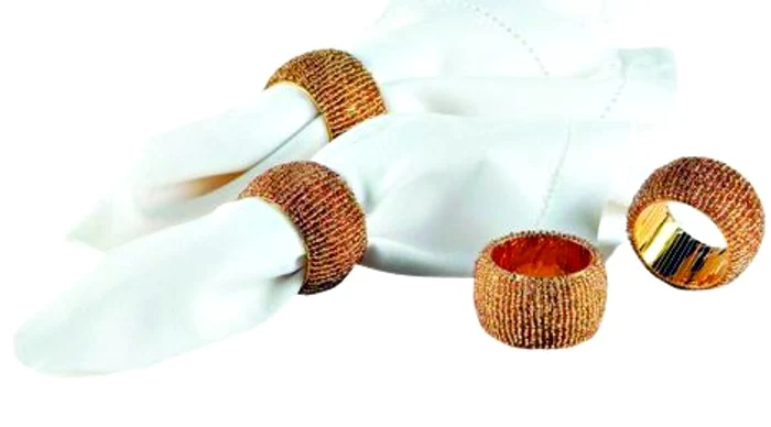 Inel pentru şerveţele,  set de 4 bucăţi, culori  diferite, la kika