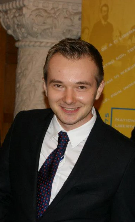 Andrei Daniel Ghoerghe are 27 de ani