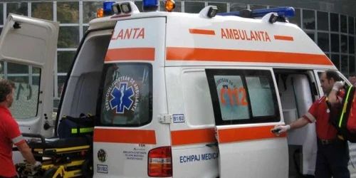 Bărbatul a fost transferat la spitalul din Craiova. Foto: Arhivă
