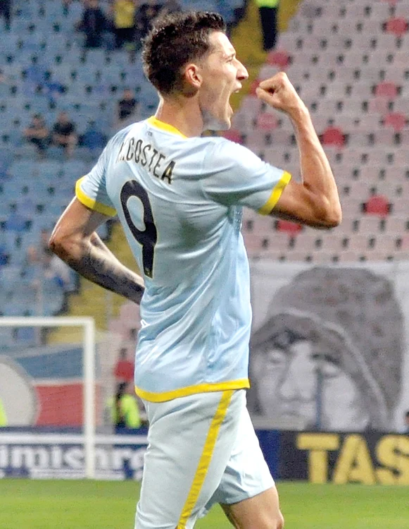 Rămas la Steaua fără fratele său mai mare, Mihai Costea a reuşit să reintre în graţiile patronului (foto: mediafax)